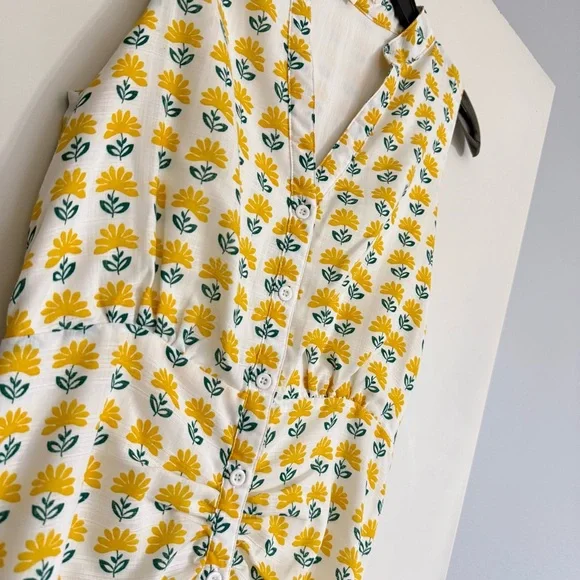 Floral Sleeveless Fit & Flare Dress - Picture 2 of 8